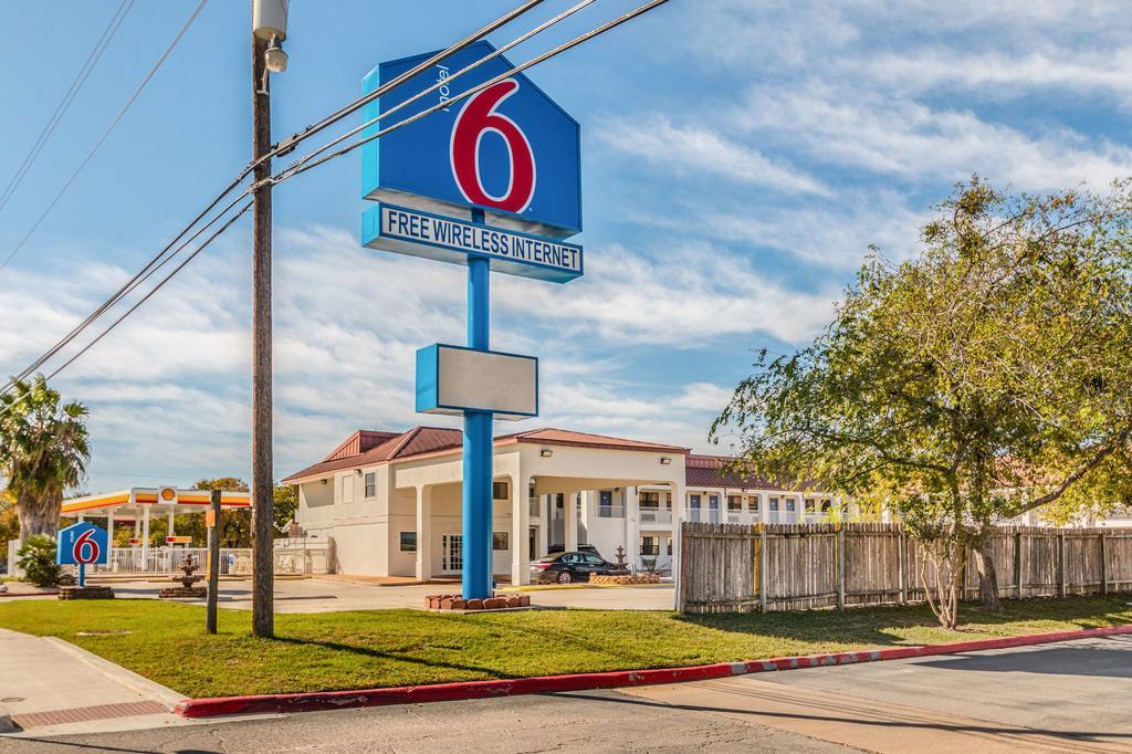 Motel 6-San Marcos, Tx - North Exterior foto